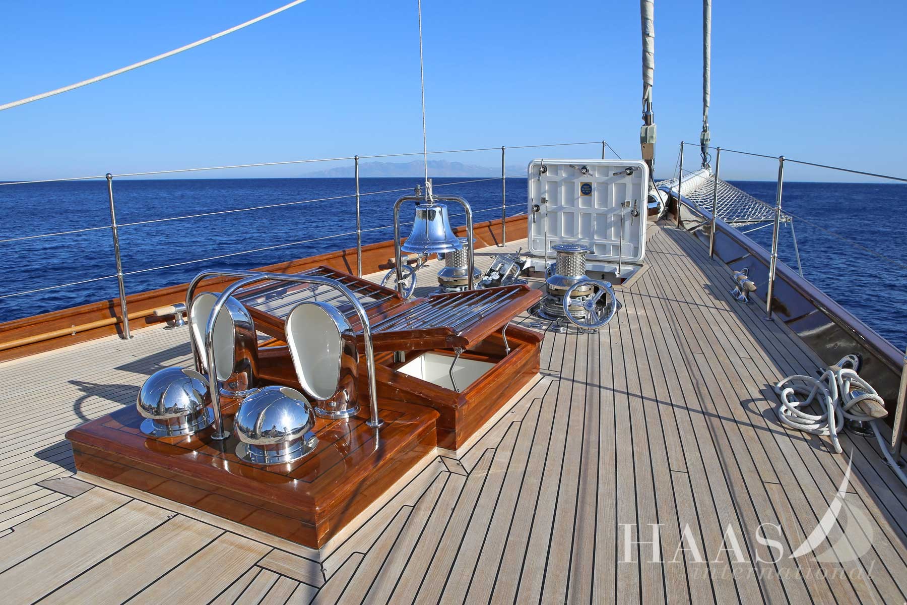 20-ZENITH-©ManfredHaas-Deck