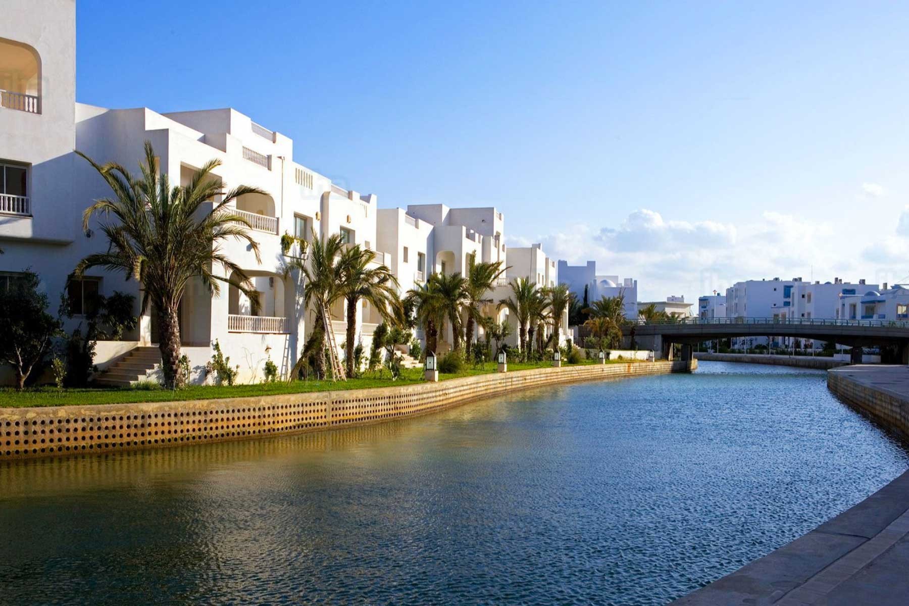 04-Port-Yasmine-Hammamet